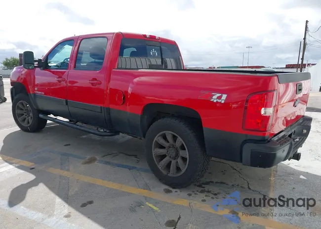 1GCHK236X8F145659: 43371179