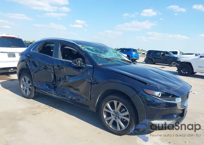 3MVDMBBM8PM566964: 43371246