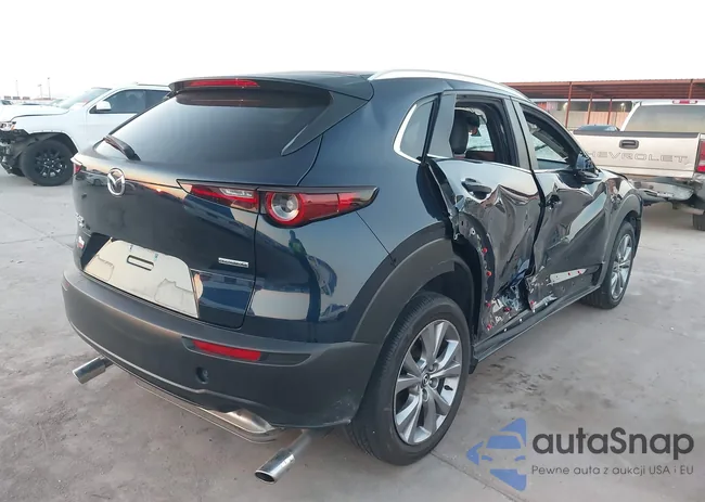 3MVDMBBM8PM566964: 43371246