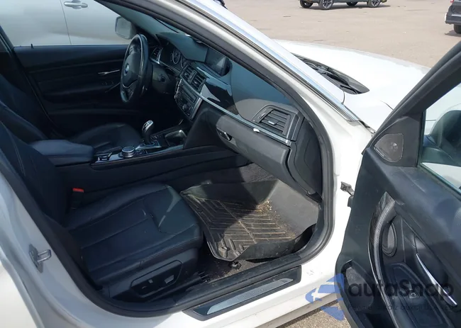 WBA3G7C55FK297379: 43370534