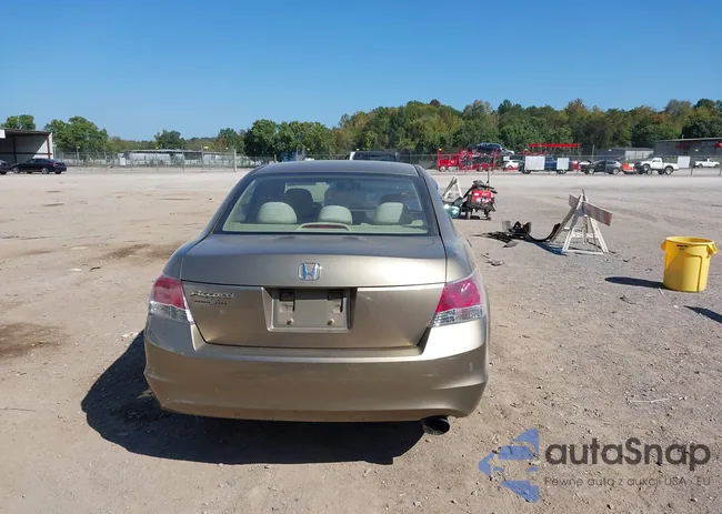 1HGCP26708A115956: 43370538