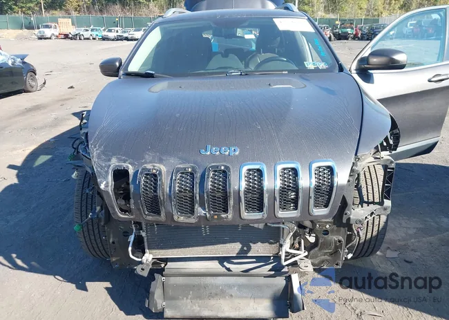 1C4PJMLX6JD576228: 43370568