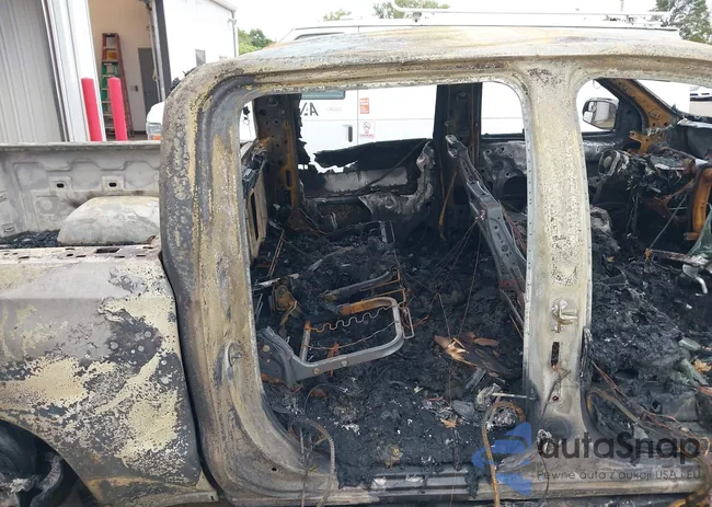 1GCPYCEF1KZ336227: 43370631