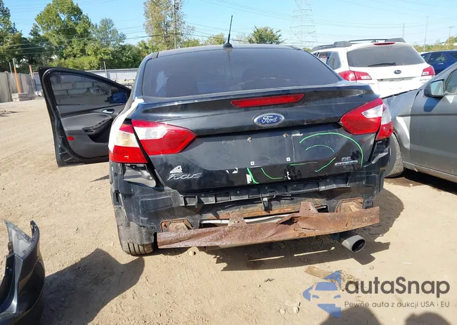 1FADP3F22EL155104: 43370636