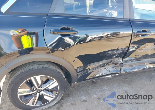 KNDCB3LC5L5375713: 43371666