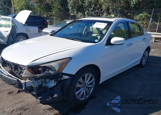 1HGCP3F88CA008810: 43371753