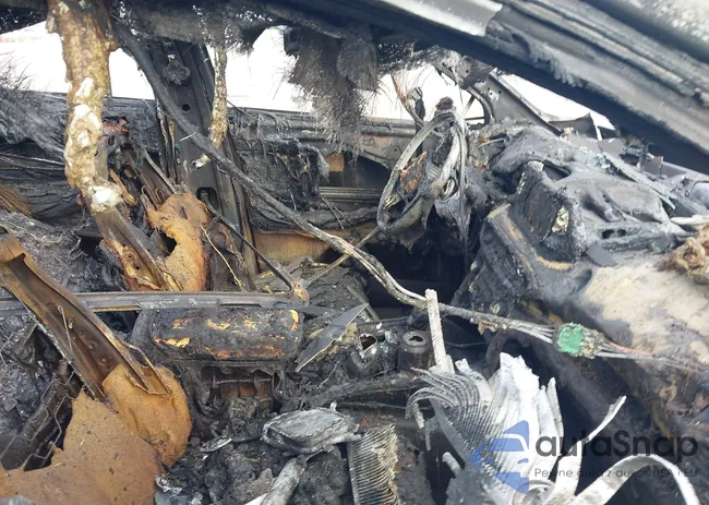 5NMS5CAD8KH053920: 43371880