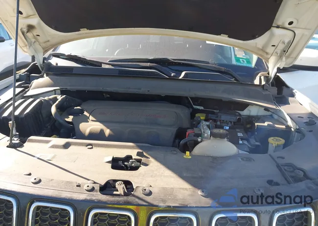 3C4NJDBB3JT483660: 43371928