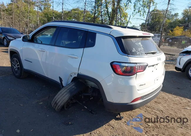 3C4NJDBB3JT483660: 43371928