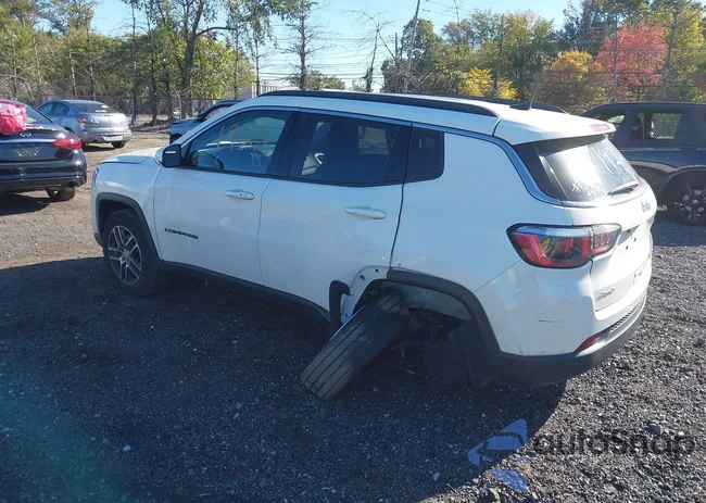 3C4NJDBB3JT483660: 43371928