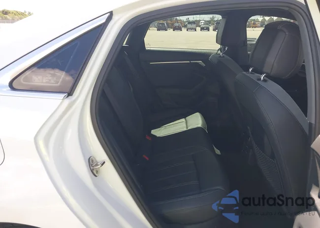 WAUAUDGY8NA026355: 43371966