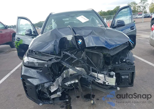 5UX23EU04S9Y40478: 43372015