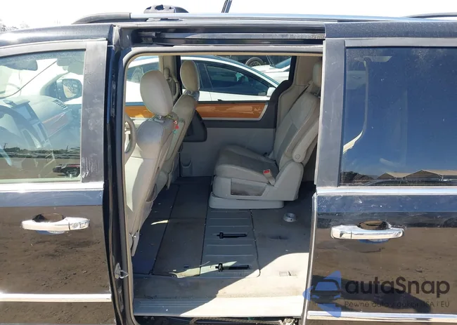 2A8HR64X48R686847: 43372042