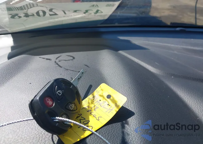 1FADP3F28JL301922: 43372048