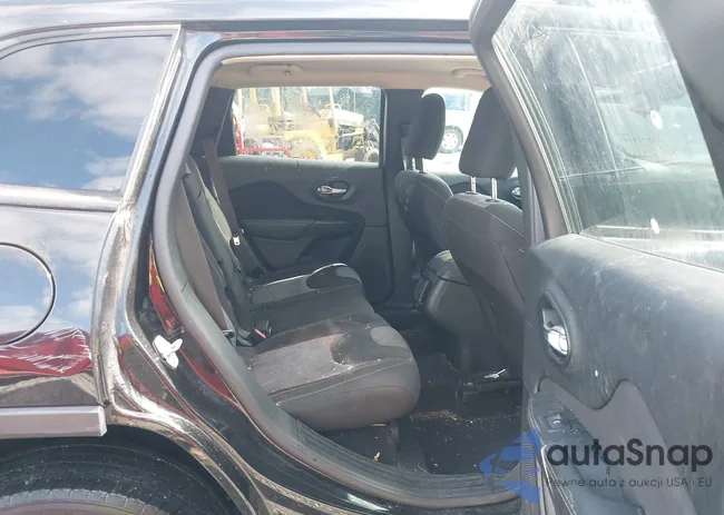 1C4PJMAS7GW235912: 43372116