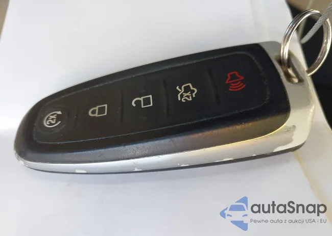 1FAHP2F88JG128329: 43372183