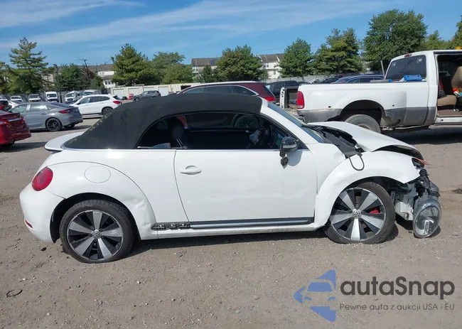 3VW7S7AT6DM818925: 43371280