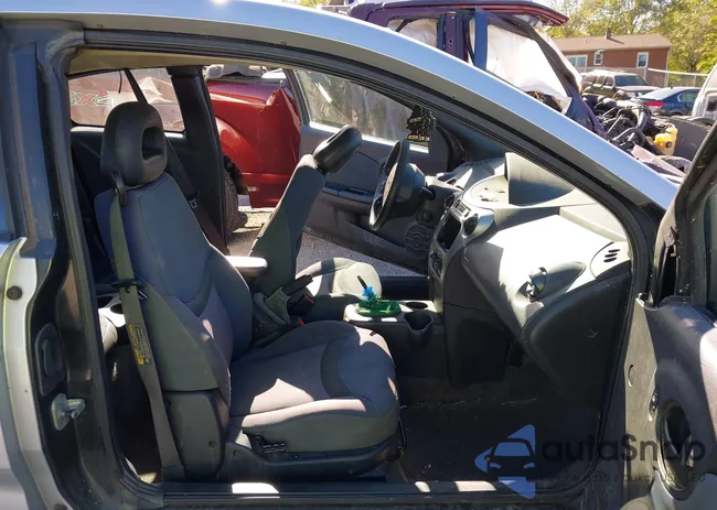 1G8AM12FX4Z101543: 43371324