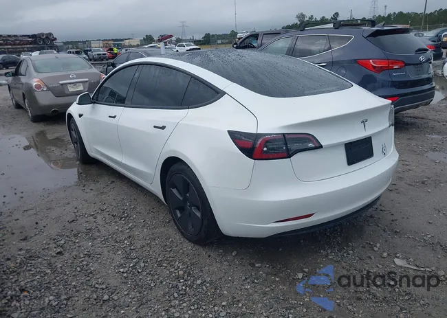 5YJ3E1EA0MF030239: 43371370