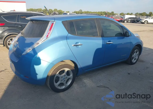 1N4AZ0CP2DC414023: 43371444