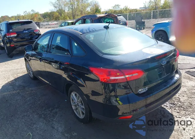 1FADP3FE2JL210526: 43372673