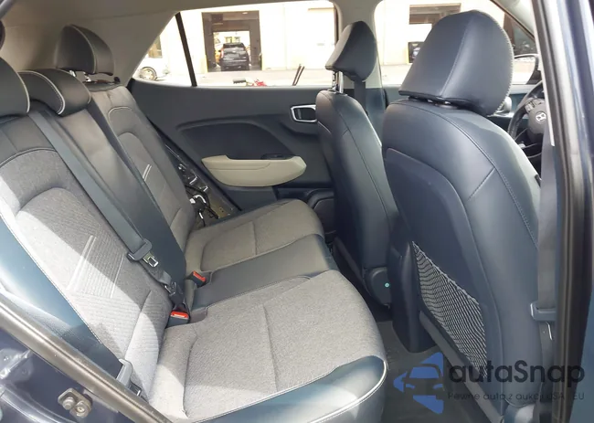 KMHRC8A32NU140438: 43372782