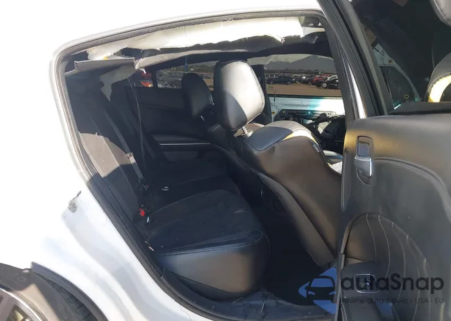 2C3CDXHG6GH266810: 43372916