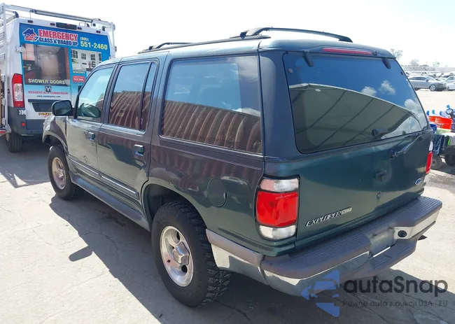 1FMDU32EXVUA15987: 43373117