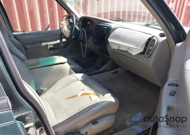 1FMDU32EXVUA15987: 43373117