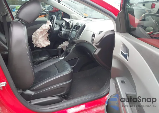 1G1JE5SB0G4160053: 43373121