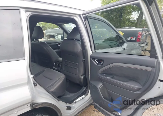 JF2SLDTC6SH511327: 43373249