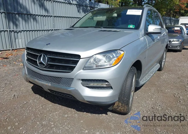 4JGDA5HB3CA010257: 43372352