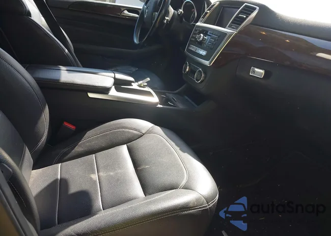 4JGDA5HB3CA010257: 43372352