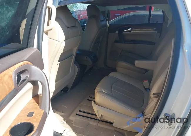 5GAKRCED2BJ215650: 43372428