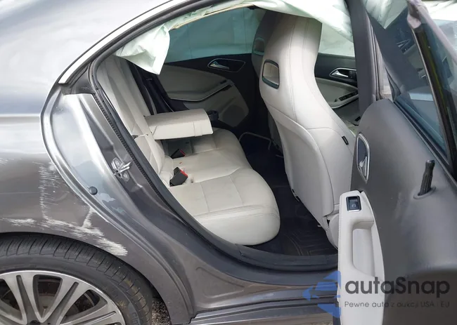 WDDSJ4EB5JN659810: 43373765