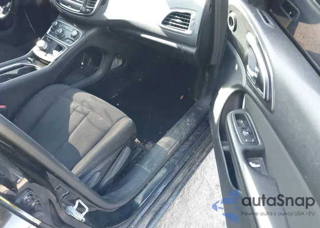 1C3CCCAB2FN688539: 43373833