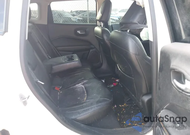 3C4NJDBB7JT154864: 43373854