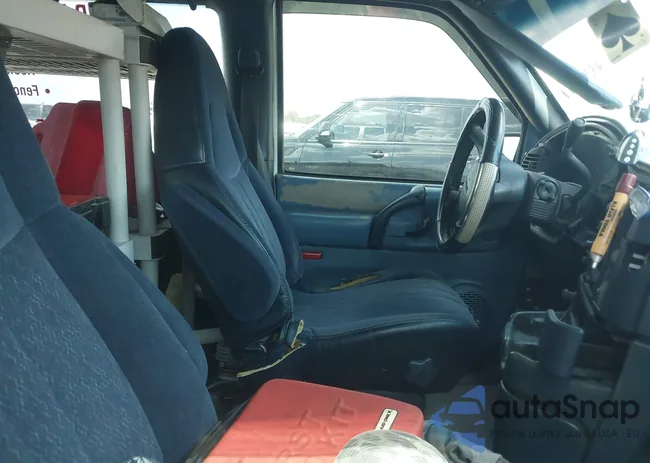 1GKDM19W1YB529092: 43373911