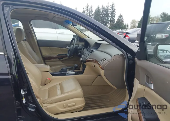 1HGCP36868A030277: 43373988