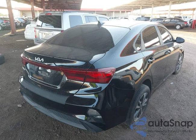 3KPF24ADXRE741371: 43374046