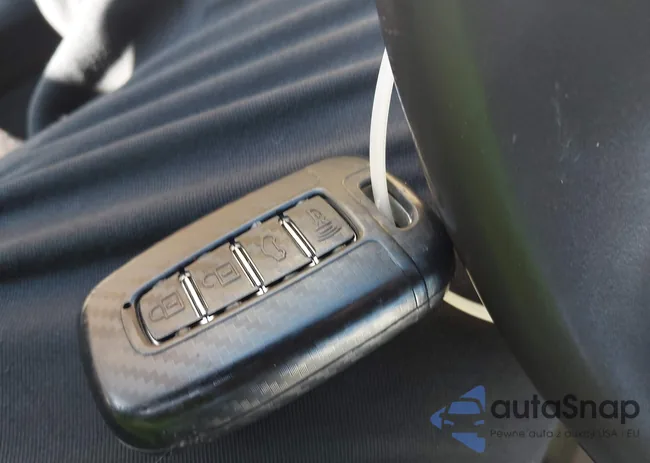 KMHGC4DD8CU189435: 43374198