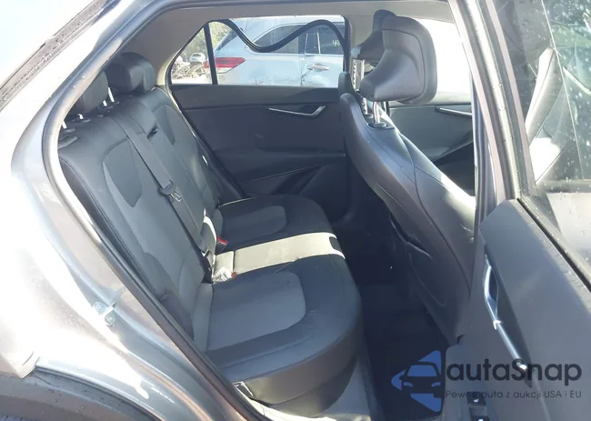 KNDCS3LF6R5142877: 43373355