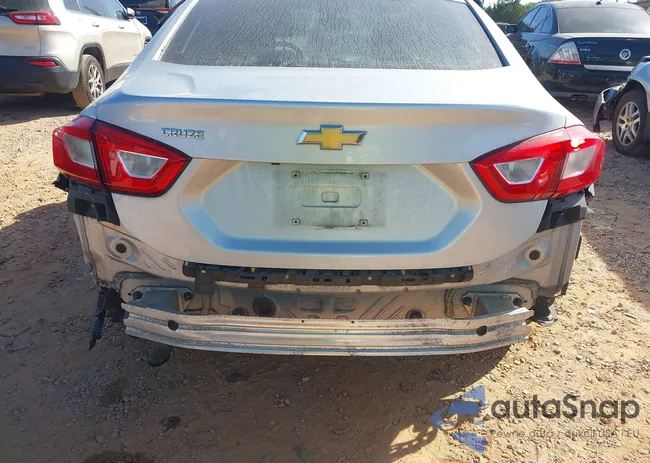 1G1BC5SM6J7217552: 43373531