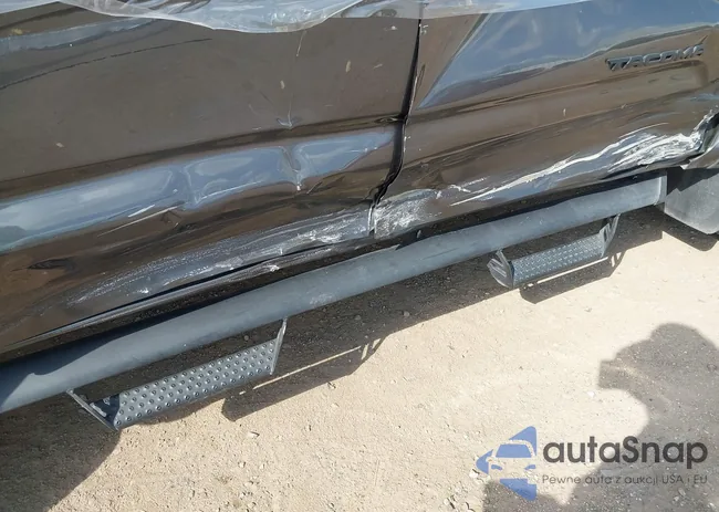 3TMCZ5AN4KM228125: 43373640