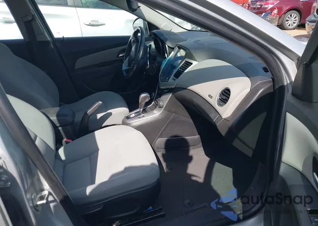 1G1PC5SB1E7273330: 43374678