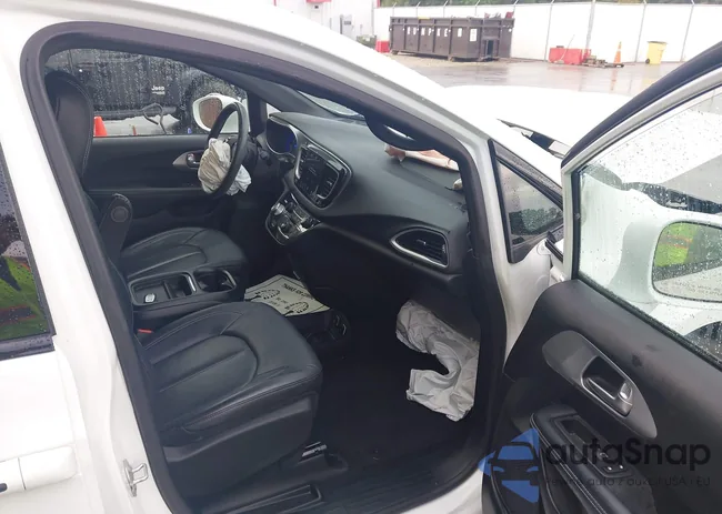 2C4RC1BG6LR245913: 43374704