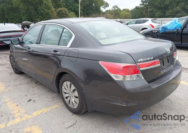 1HGCP2F30BA082901: 43374993