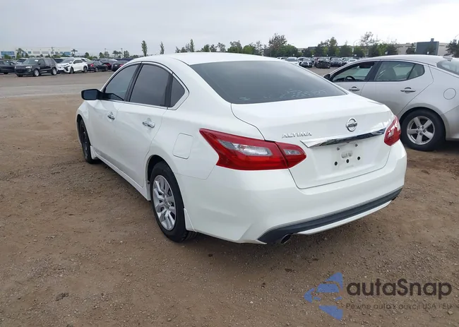 1N4AL3AP5JC144450: 43375150