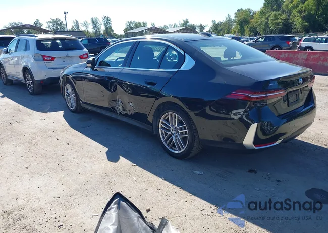 WBA53FJ02RCS60181: 43375183