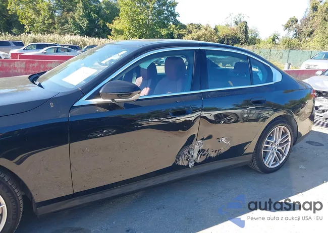 WBA53FJ02RCS60181: 43375183